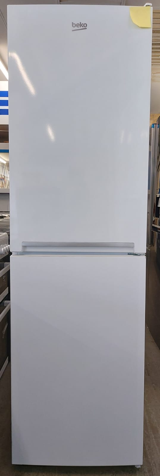 Beko  CFG1501W White Frost Free - Fridge Freezer